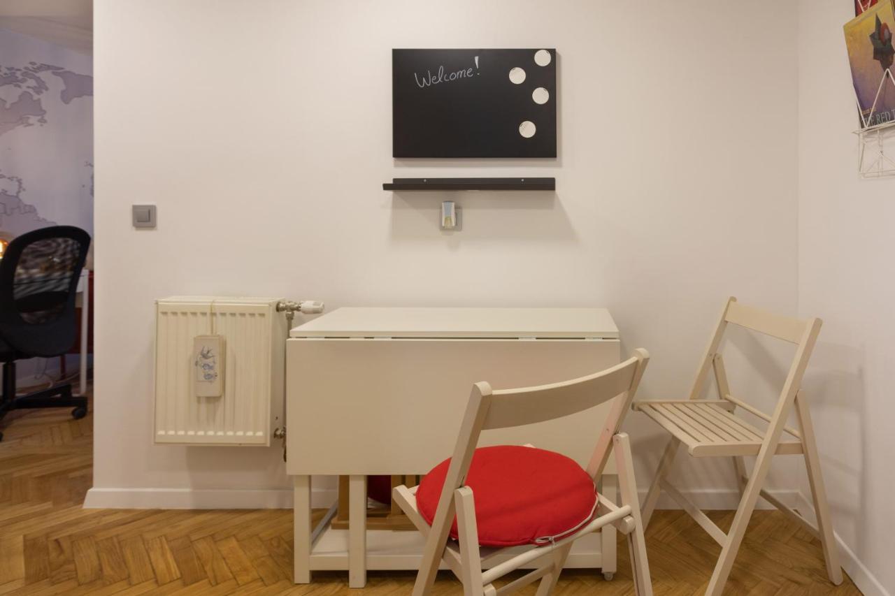 Appartamento Modern Studio near British Square Zagabria Esterno foto